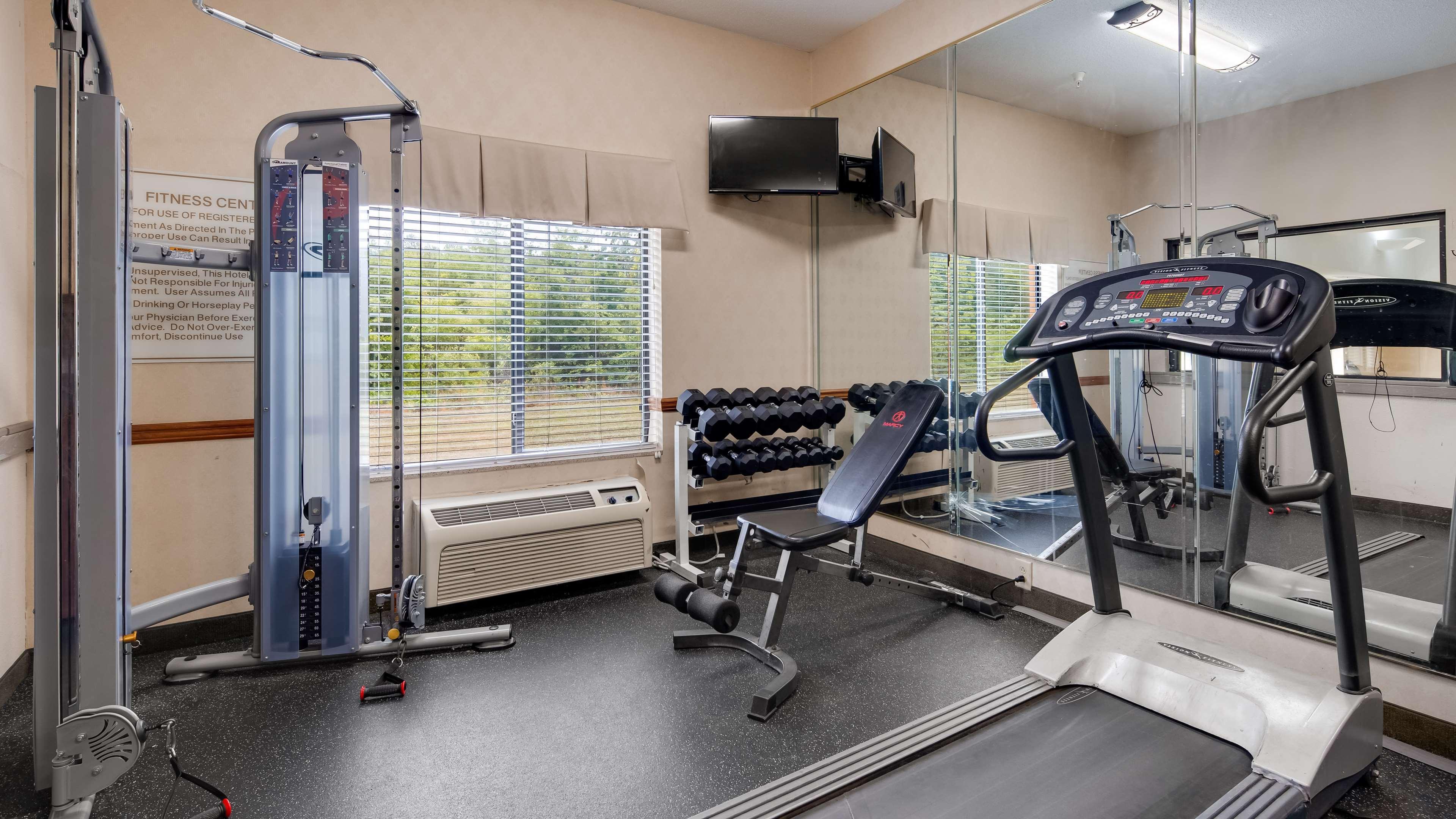Best Western Executive Inn - Latta Berrys Crossroads Екстер'єр фото